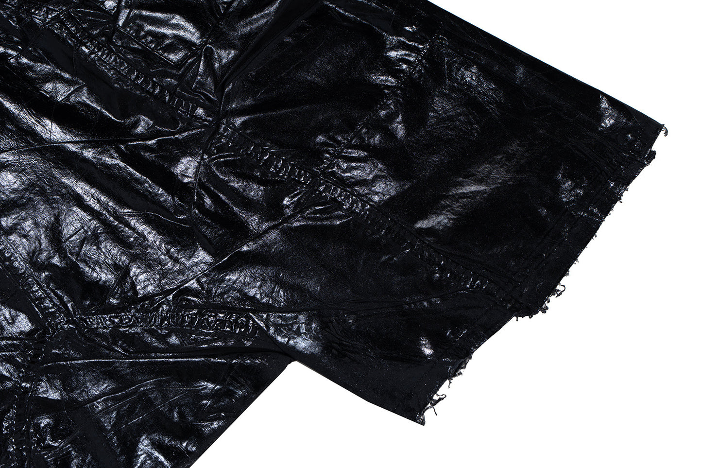 IAC | LEATHER EFFECT DARK CREATCH SHORTS