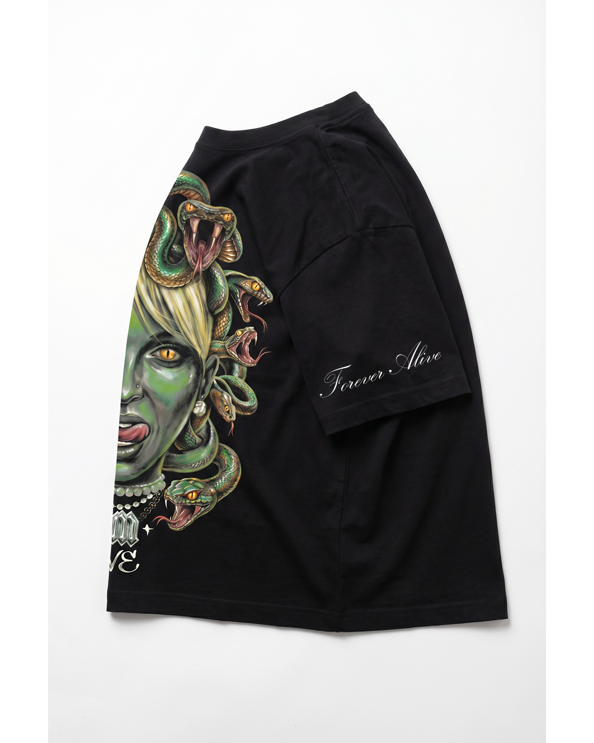 IAC | I AM LOVE BLACK TEE