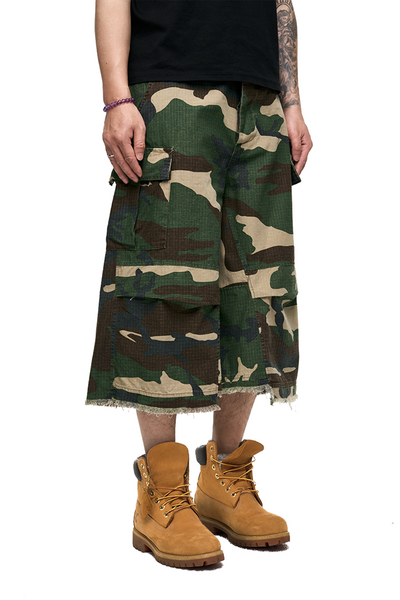 IAC | Camo loose shorts