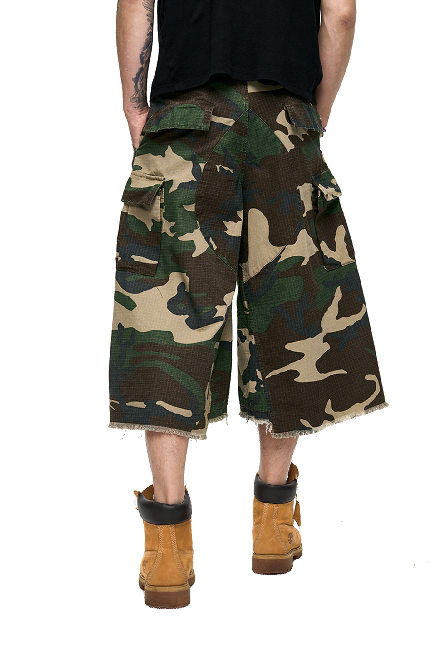 IAC | Camo loose shorts