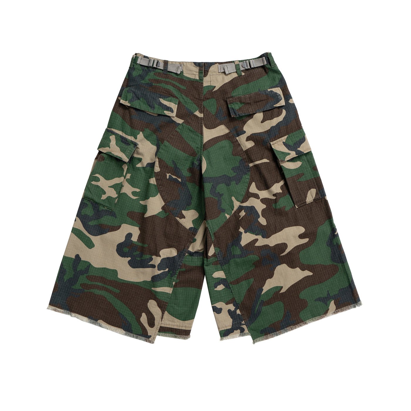 IAC | Camo loose shorts