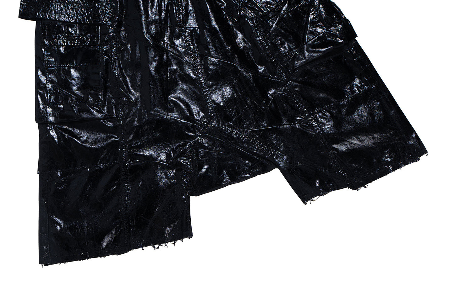 IAC | LEATHER EFFECT DARK CREATCH SHORTS
