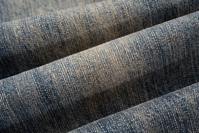 IAC | Dirty denim semplicemente articolato