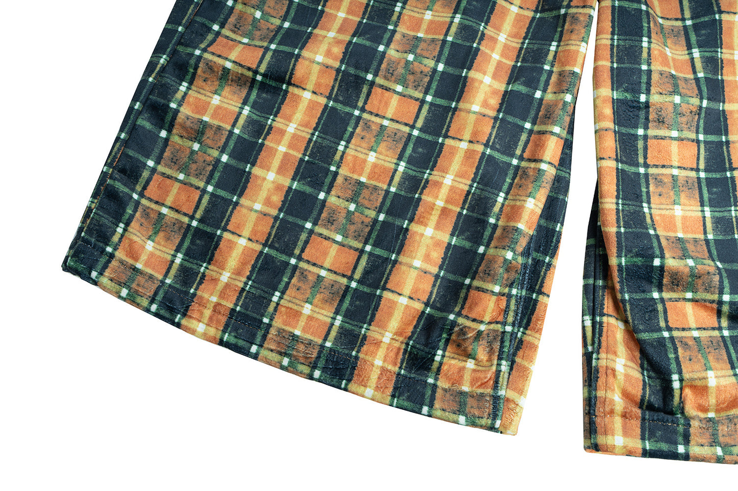 IAC | STRUCTURED SHORTS