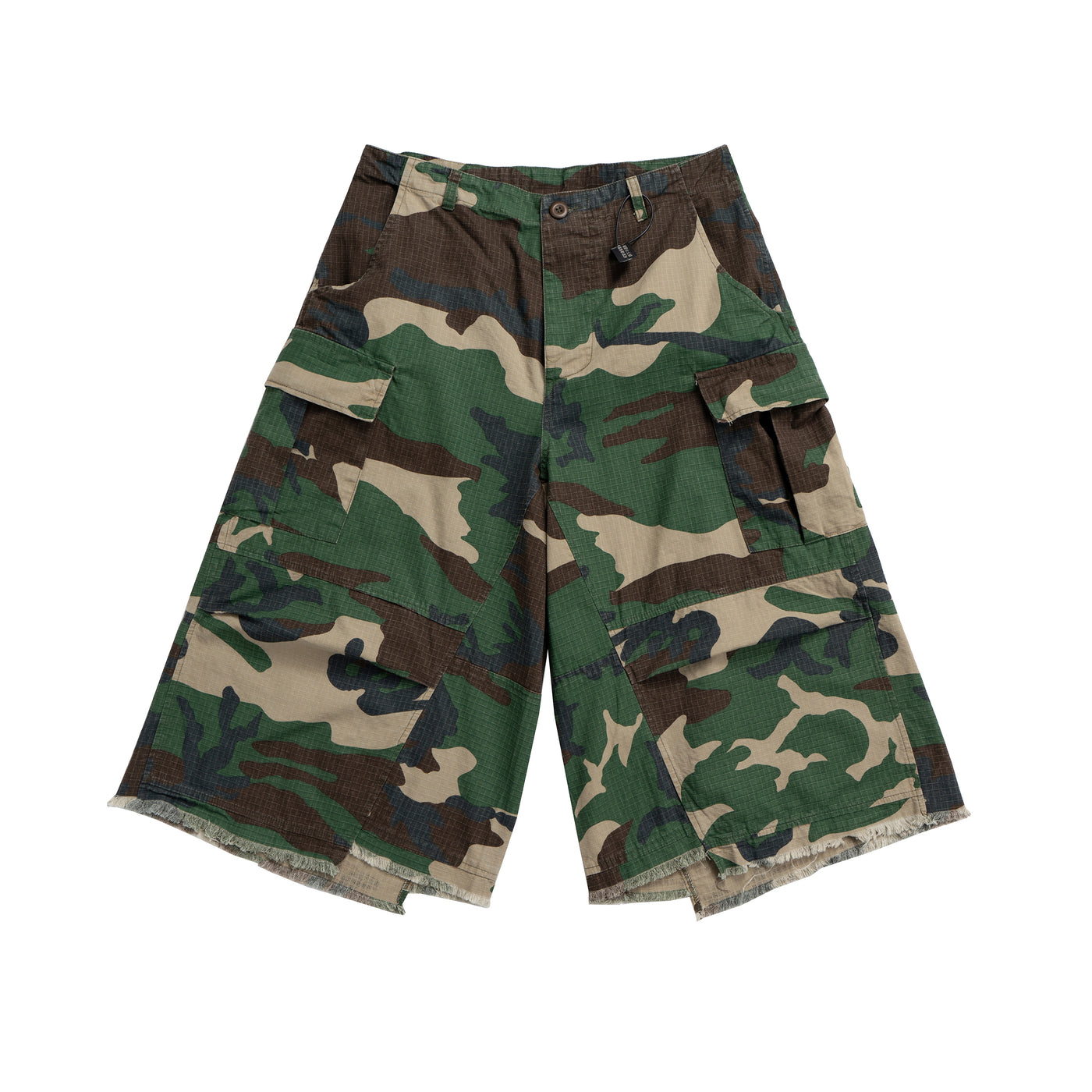 IAC | Camo loose shorts