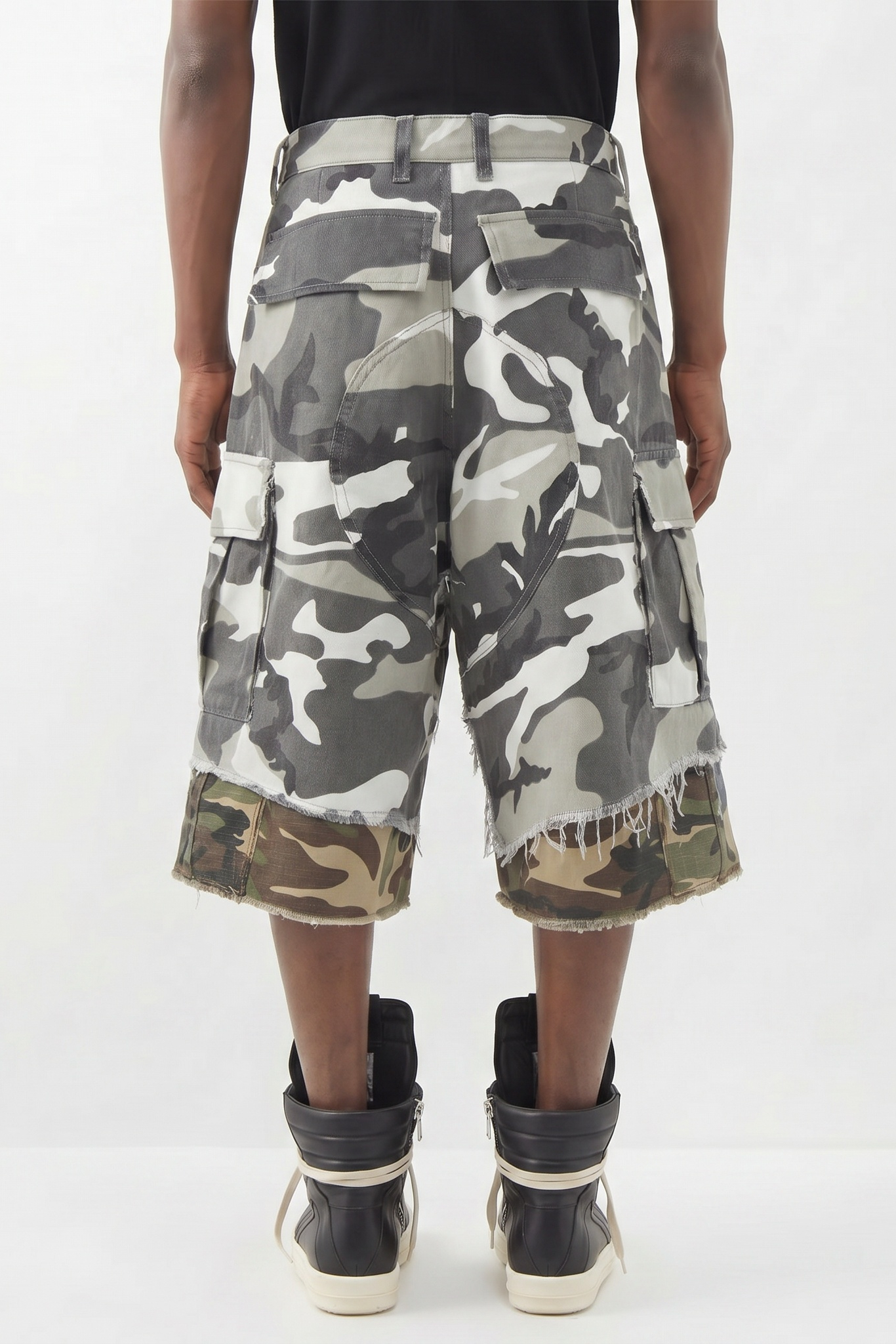 IAC | DOUBLE WHITE CAMO SHORTS I AM SEX