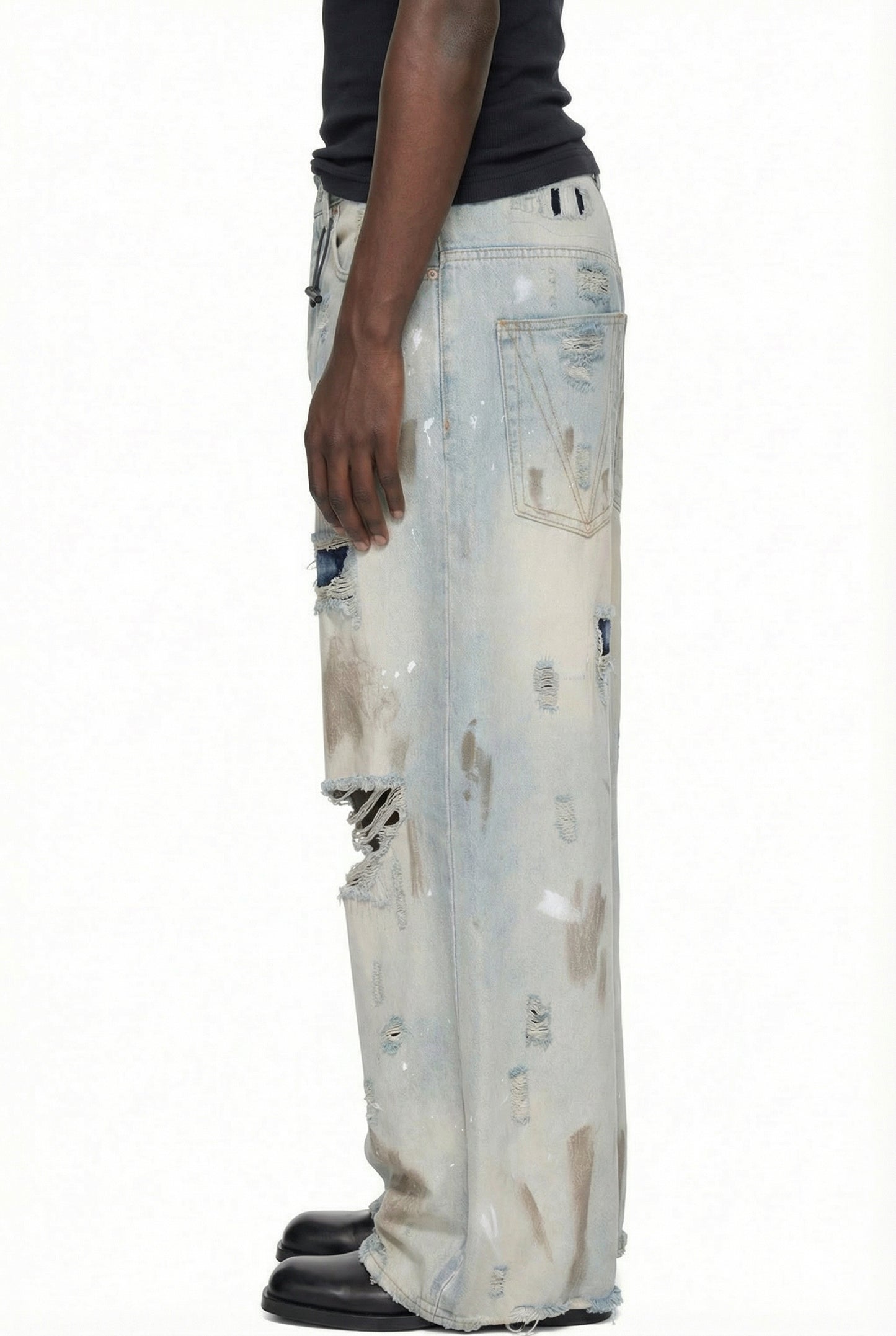IAC | DIRTY EARTH DISTRESSED BAGGY JEANS
