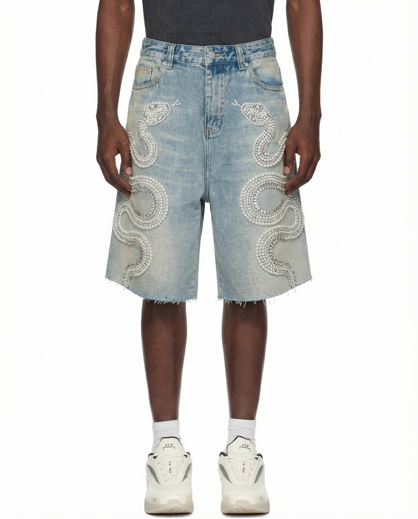 IAC | I AM LOVE DENIM SHORTS