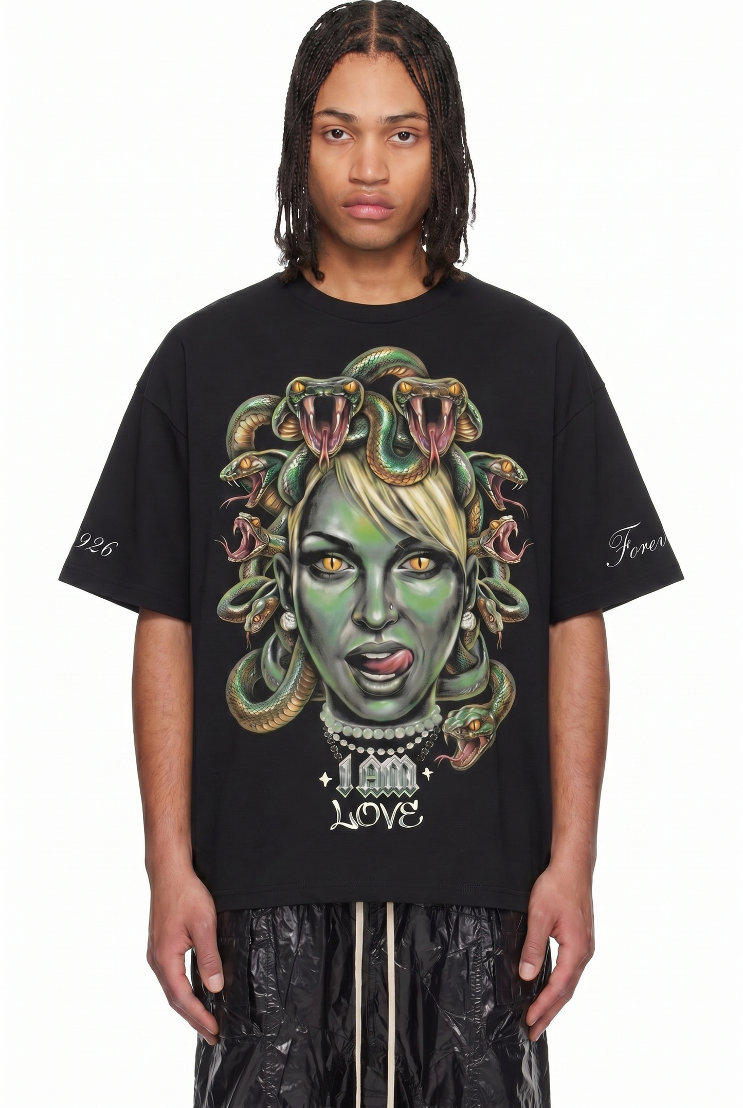 IAC | I AM LOVE BLACK TEE