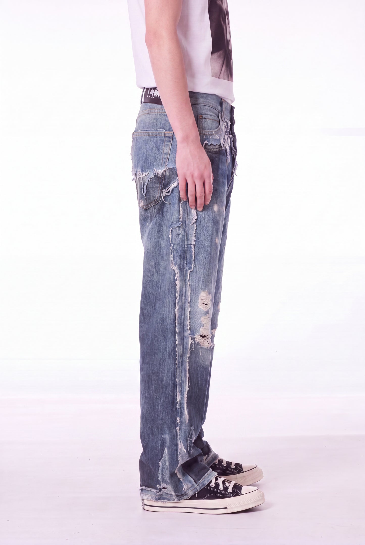 IAC | TORN PAGES JEANS
