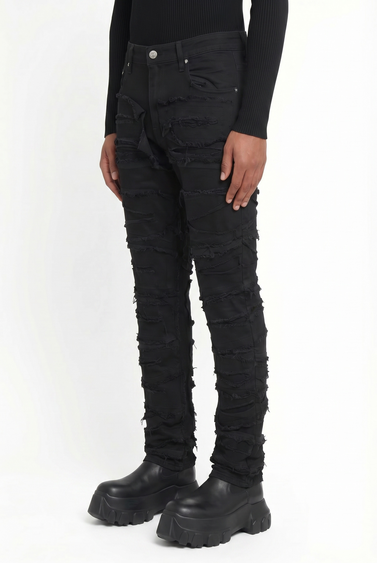 IAC | DISTRESSED BLACK PANTS