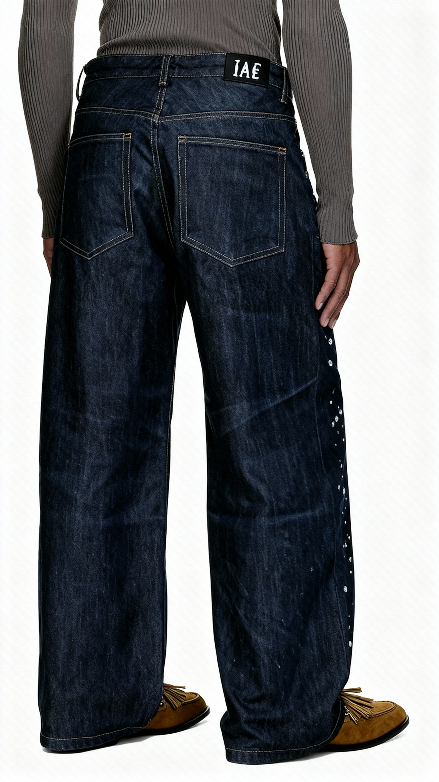 IAC | STAR HEARTS BAGGY JEANS